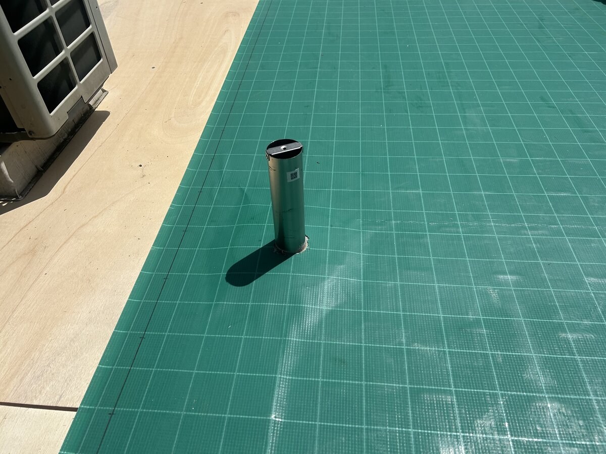 屋上に取り付けた脱気筒