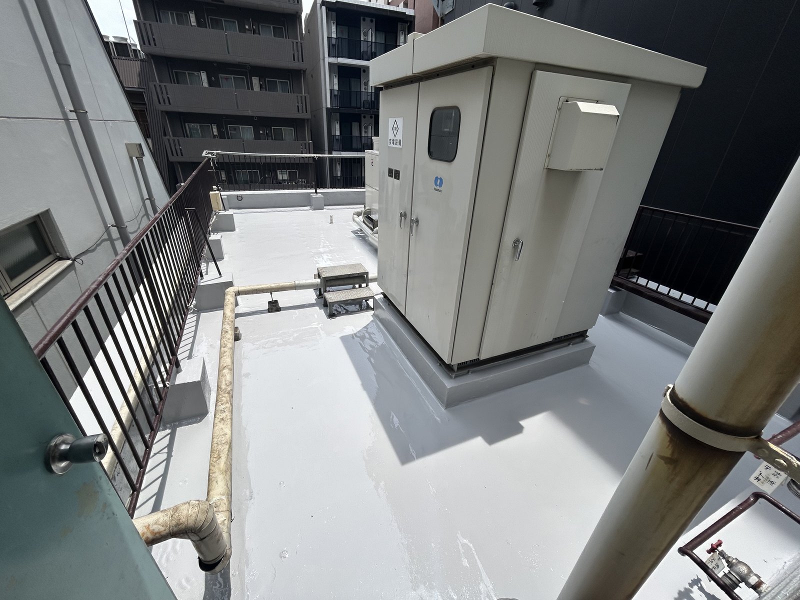 遮熱トップコートで仕上がった屋上